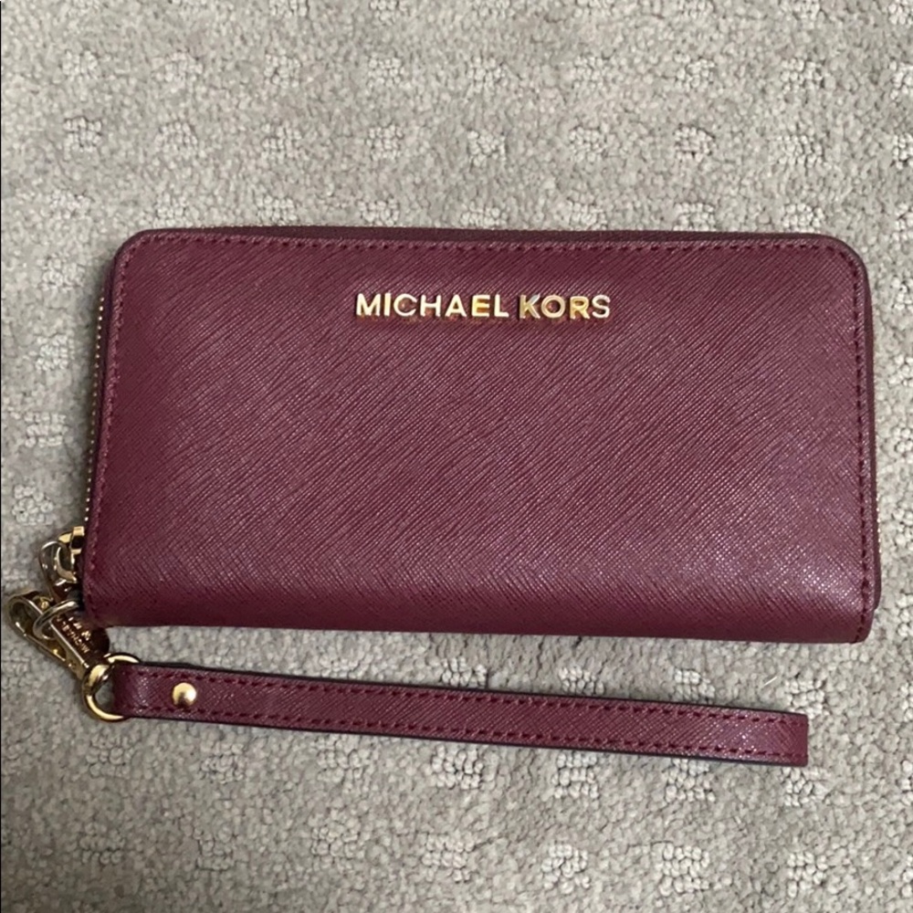 Michael Kors Wristlet/Wallet